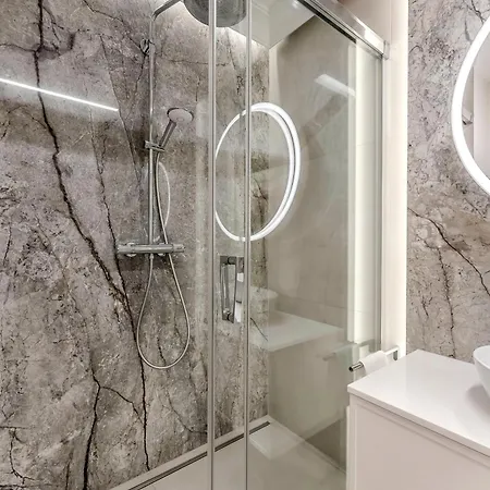 Opal Centrum شقة