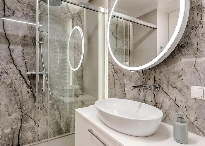 Opal Centrum Apartment *